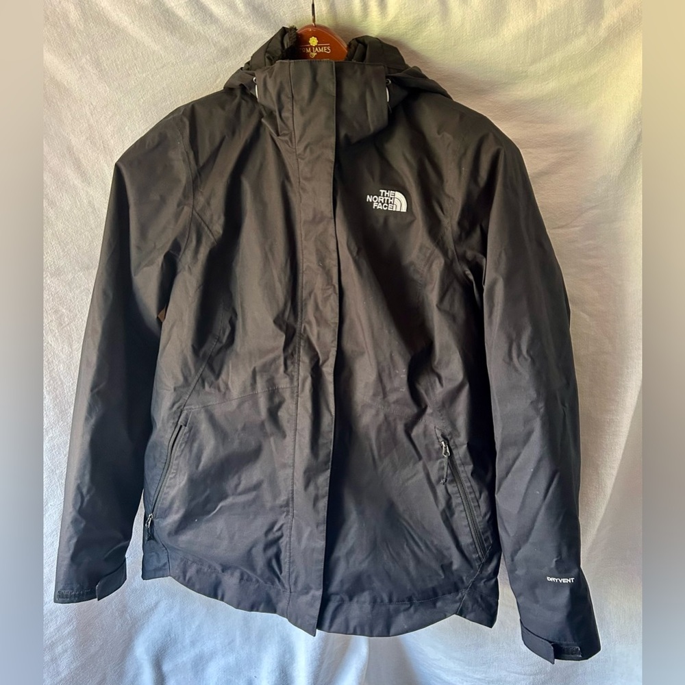 The North Face DryVent 3-in-1 M Black Hooded Rain Jacket w/ Fleece Inner Jacket